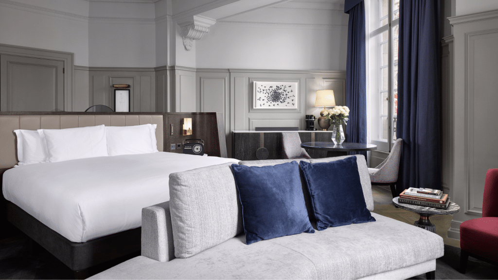 The Trafalgar St. James London Signature Suite