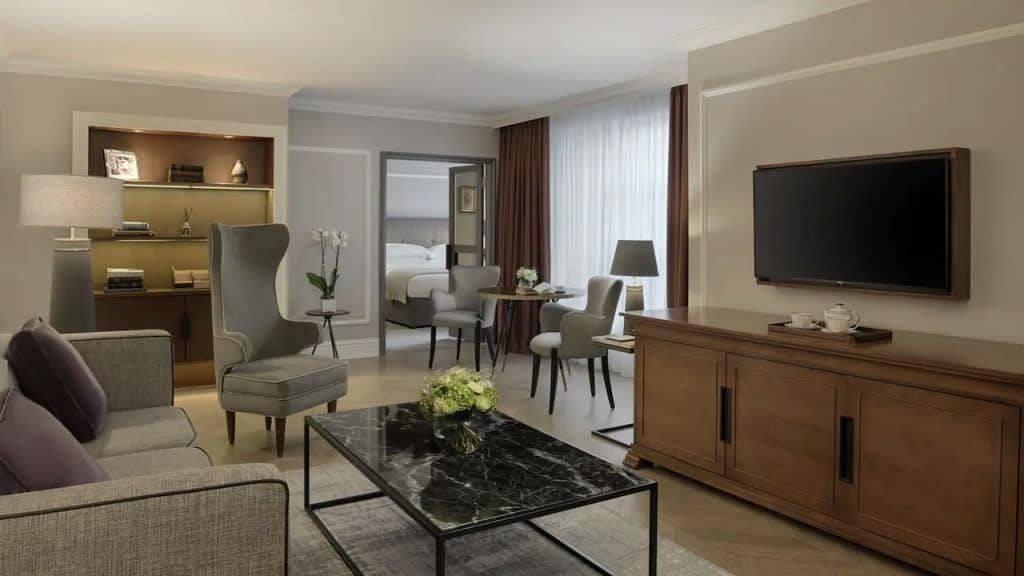 Hyatt Regency London – The Churchill