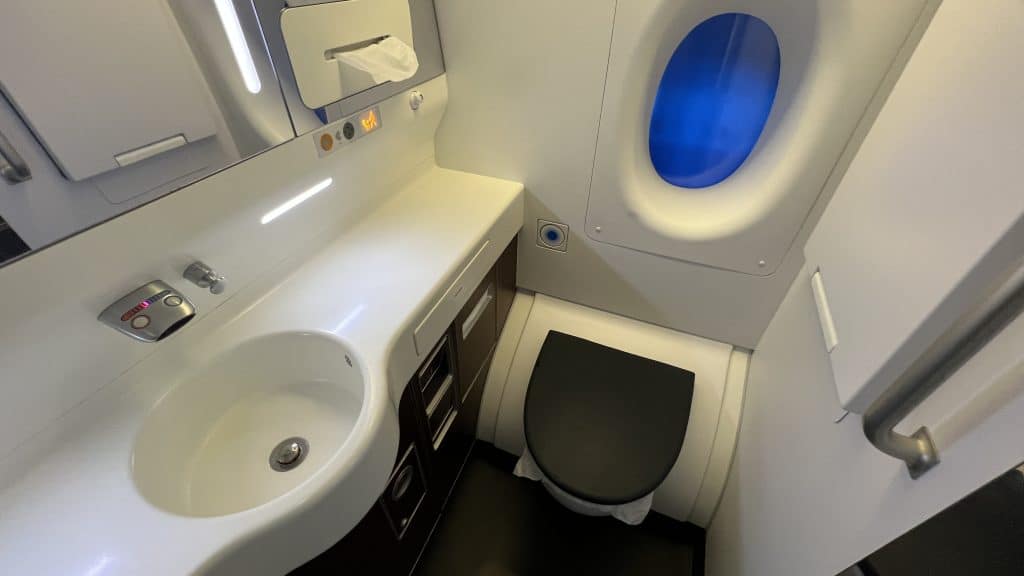 Qantas First Class Airbus A380 Toilette