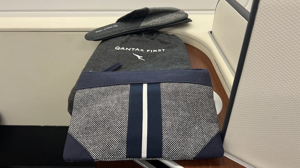 Qantas first class a380 Amenity Kit