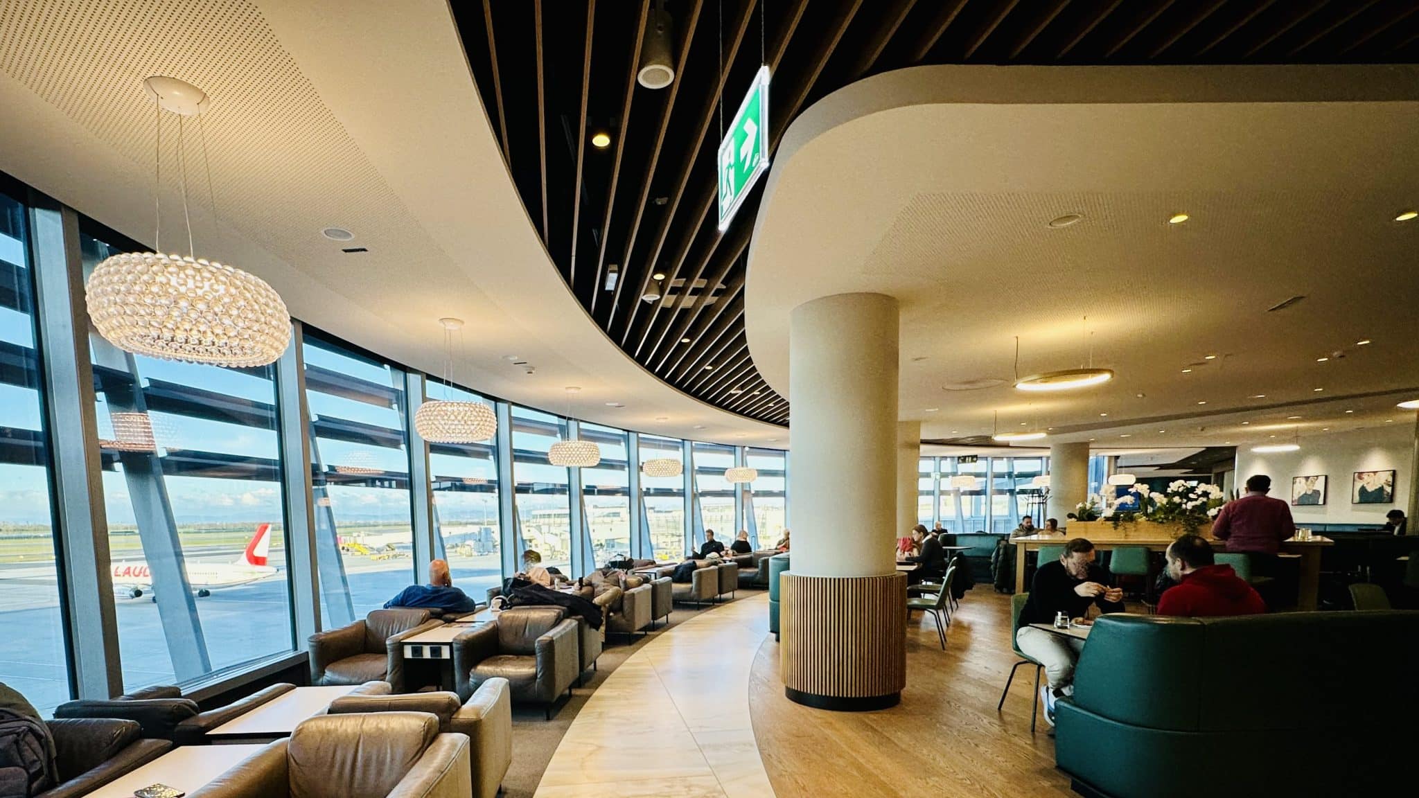Flughafen Wien Visa Lounge