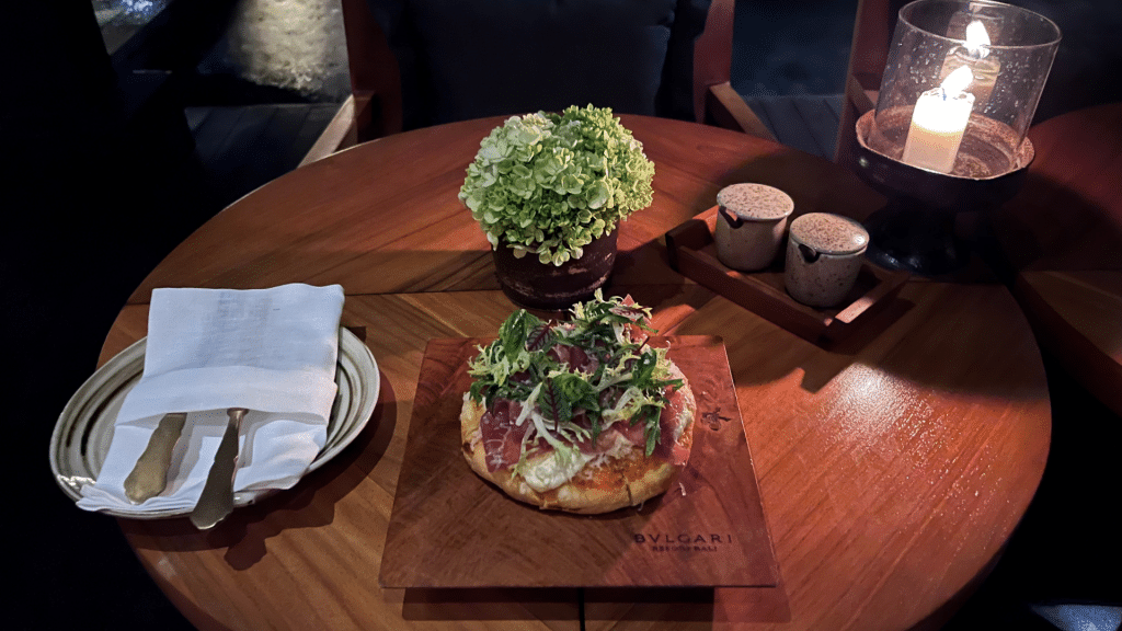 Bulgari Resort Bulgari Bar Essen Focaccia