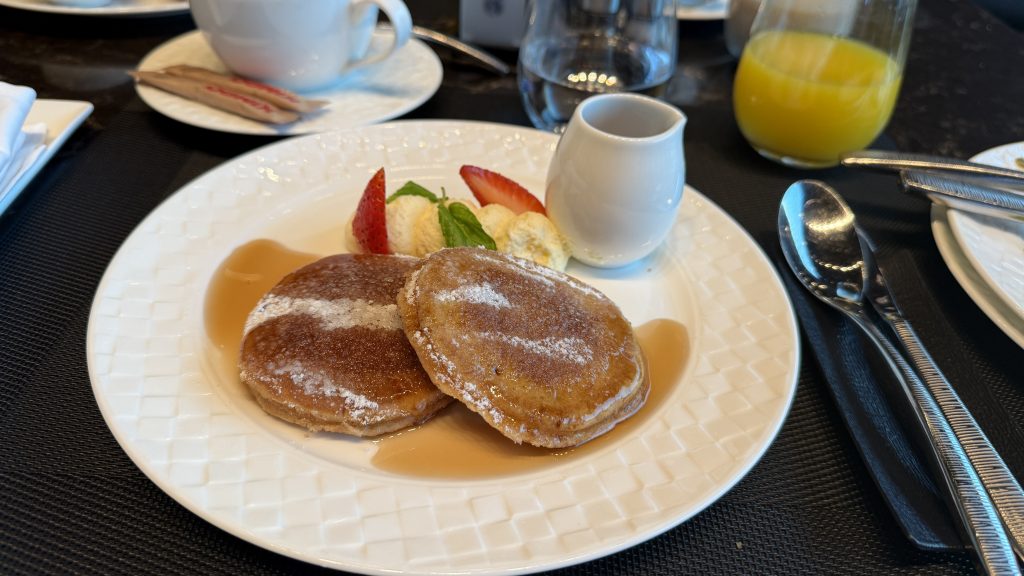 Qatar Airways Garden Lounge Doha Pfannkuchen