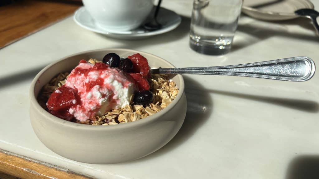Kimpton La Peer Hotel West Hollywood Granola Parfait