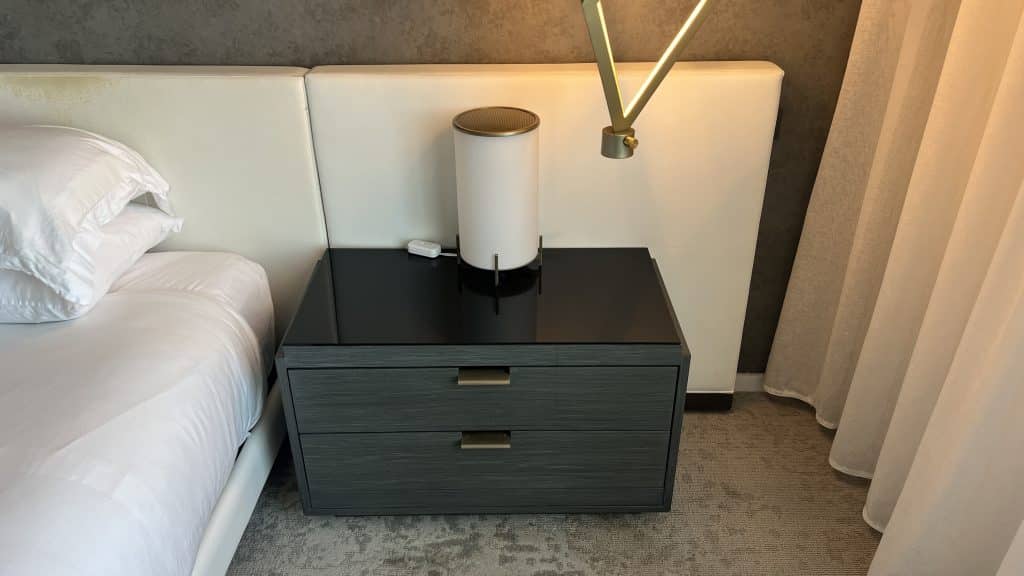 Kimpton La Peer Hotel West Hollywood Nachttisch