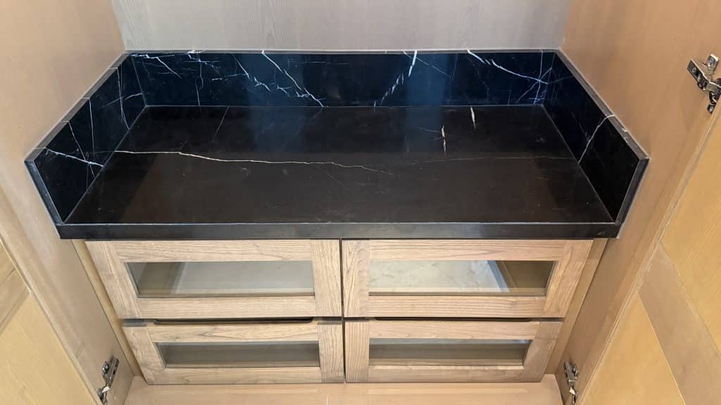 Umana Bali Grosse Gepaeckablage