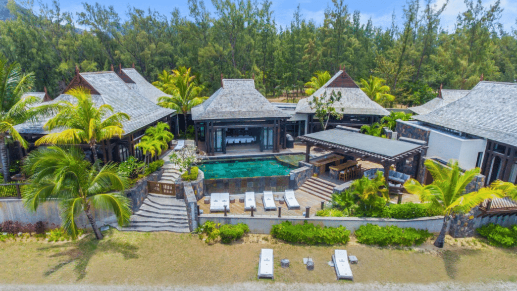 St Regis Mauritius Grand Beachfront Villa
