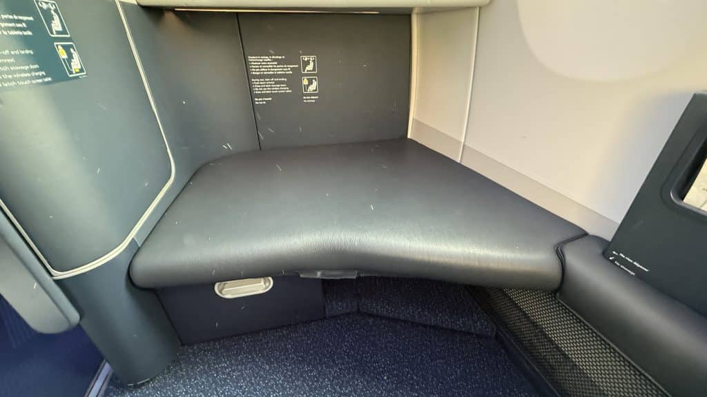 Air France Business Class Airbus A350 Groessere Ottomane