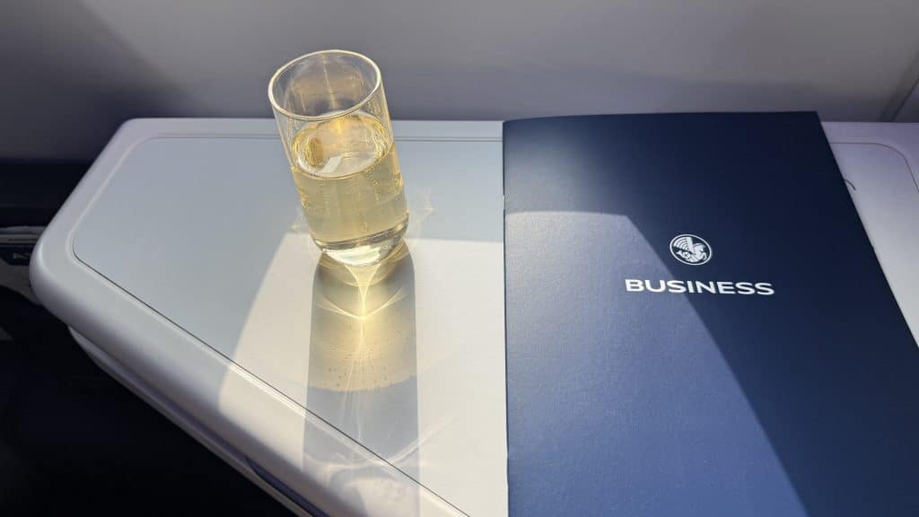 Air France Business Class Airbus A350 Willkommensgetraenk