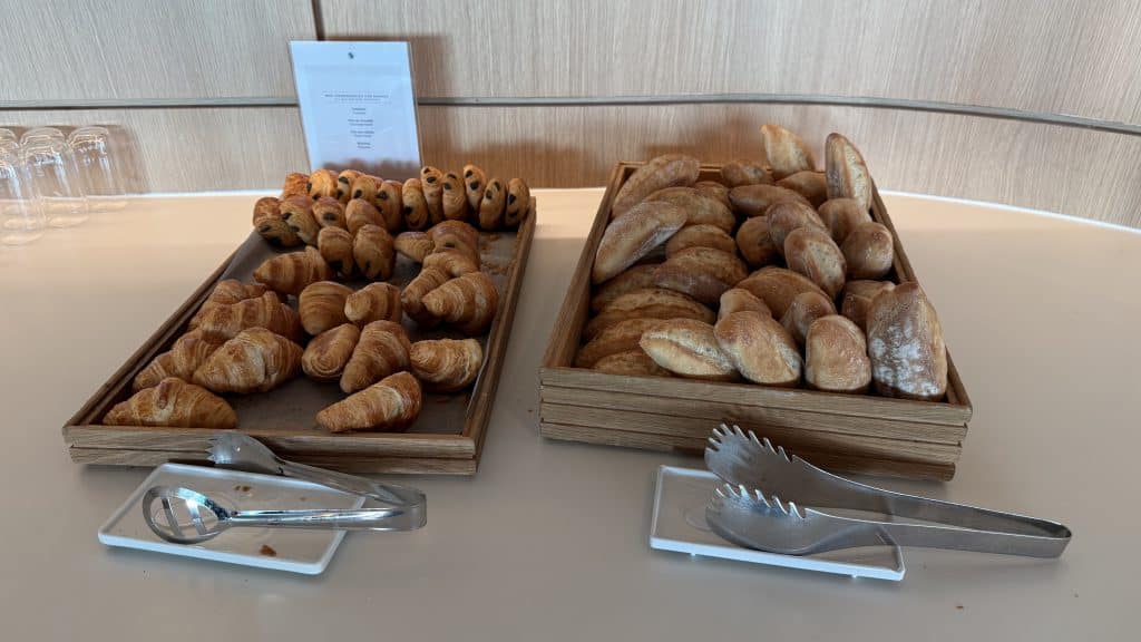 Air France Lounge Paris Cdg Terminal 2e Hall M Backwaren