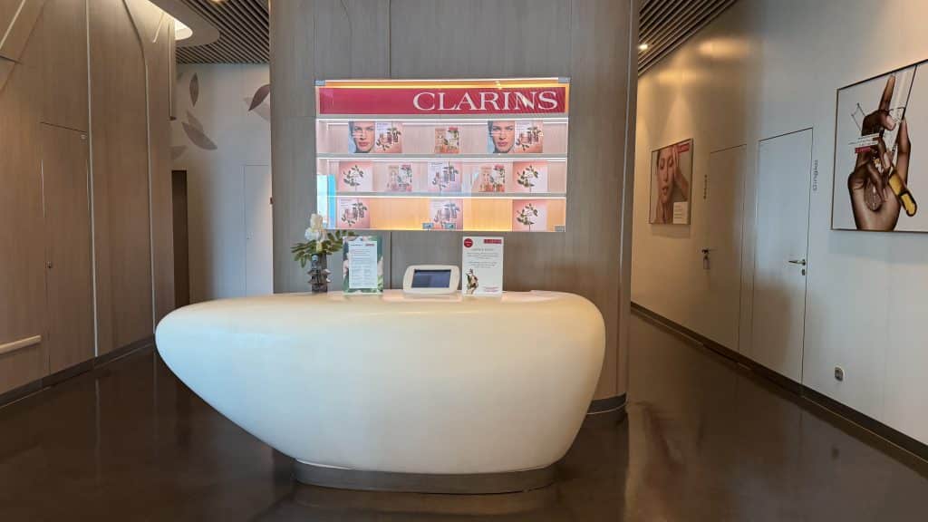 Air France Lounge Paris Cdg Terminal 2e Hall M Clarins Spa