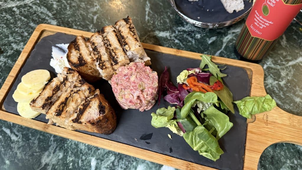 Canopy By Hilton Zagreb Vorspeise