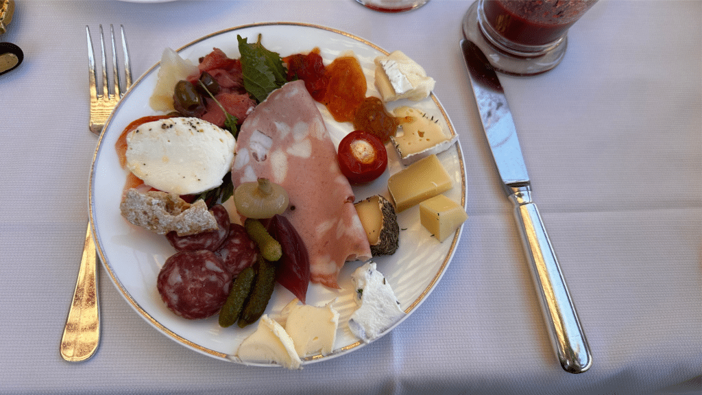 Castel Fragsburg Fruehstueck