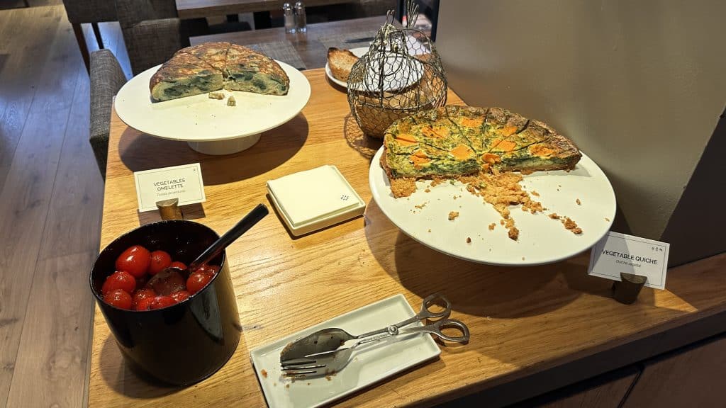 Grand Hotel Central Barcelona Omelette Und Quiche