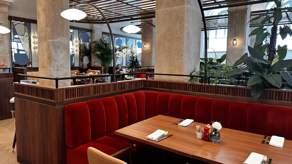 Hotel Imperial Riding School Essbereich