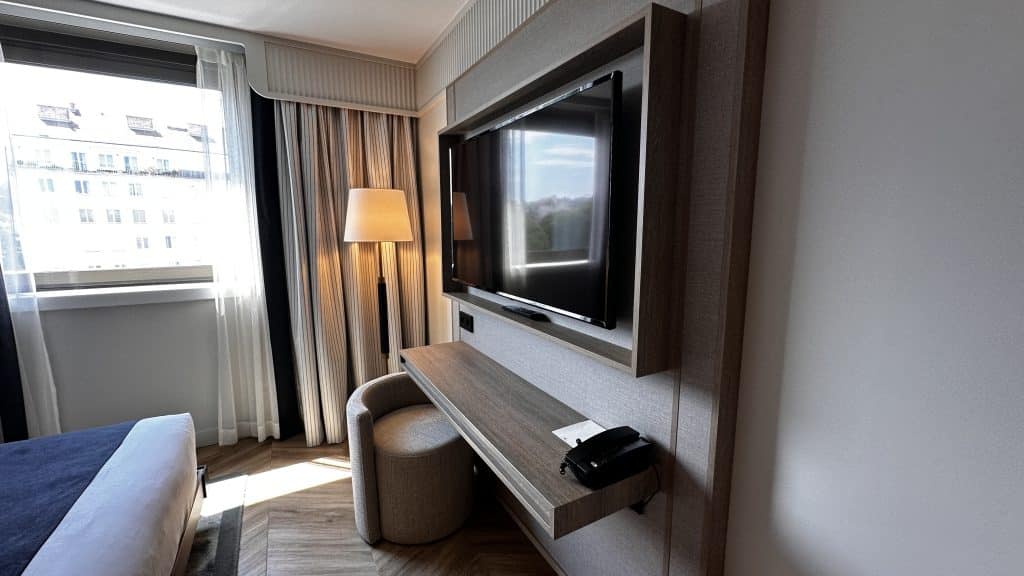 Hotel Imperial Riding School Fernseher