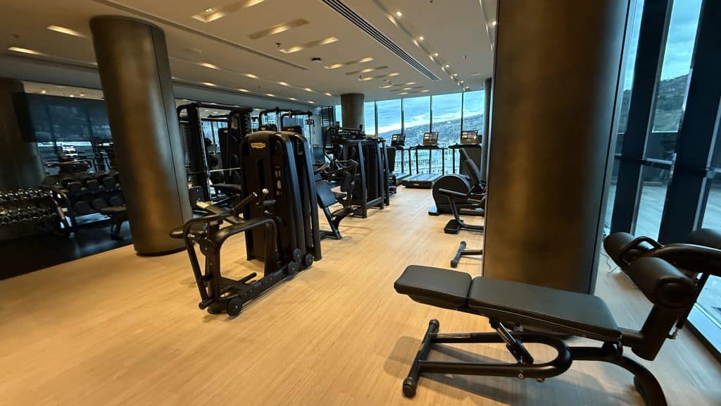 Paragraph Freedom Square Tiflis Fitnessraum