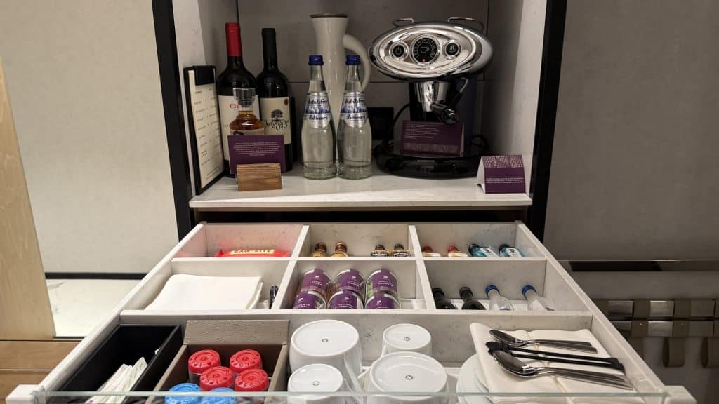 Paragraph Freedom Square Tiflis Kaffeemaschine