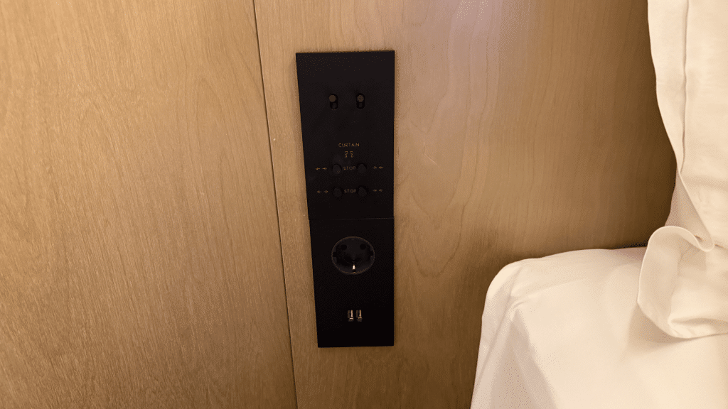 Paragraph Freedom Square Tiflis Steckdosen Und Lichtschalter