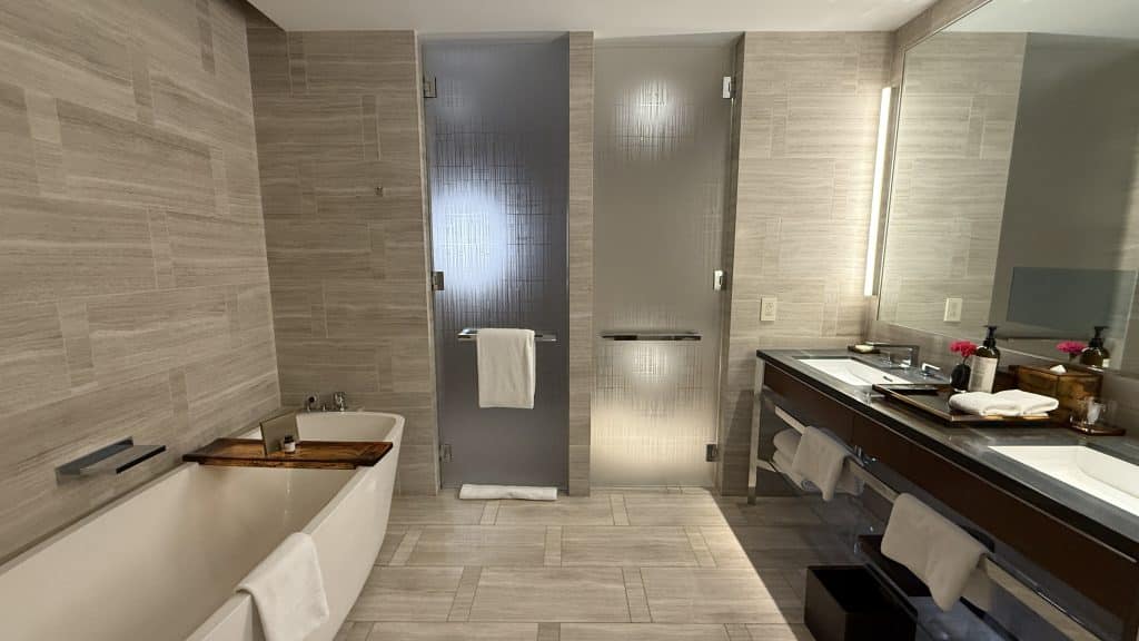 Park Hyatt New York Badezimmer 1