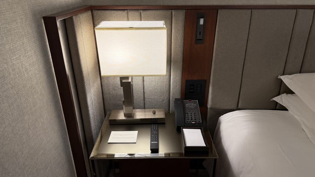 Park Hyatt New York Nachttisch