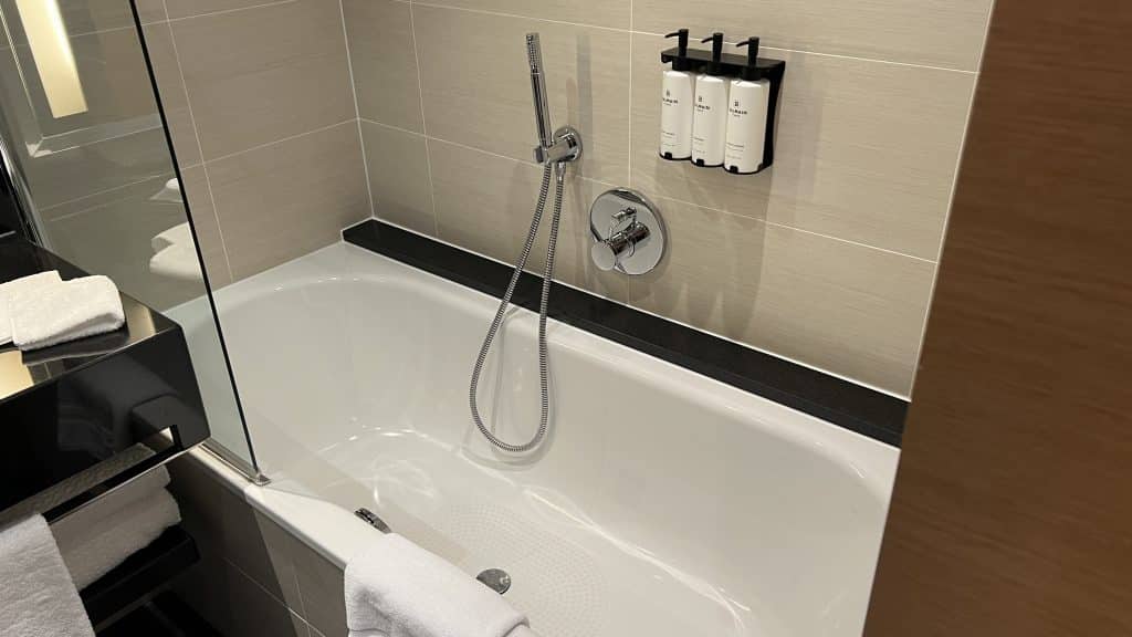 Sofitel Luxemburg Le Grand Ducal Badewanne