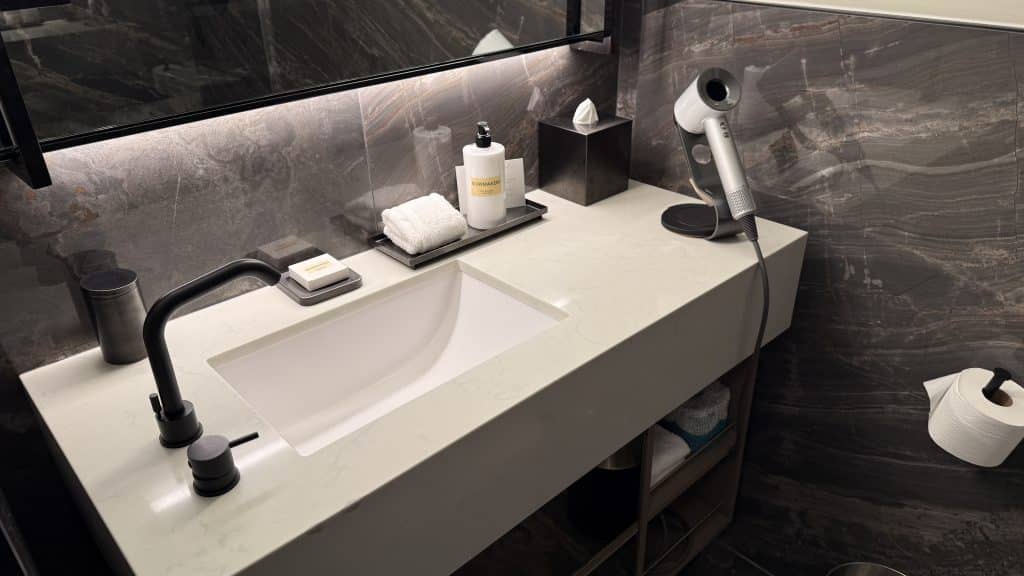 Thompson New York Central Park Waschtisch