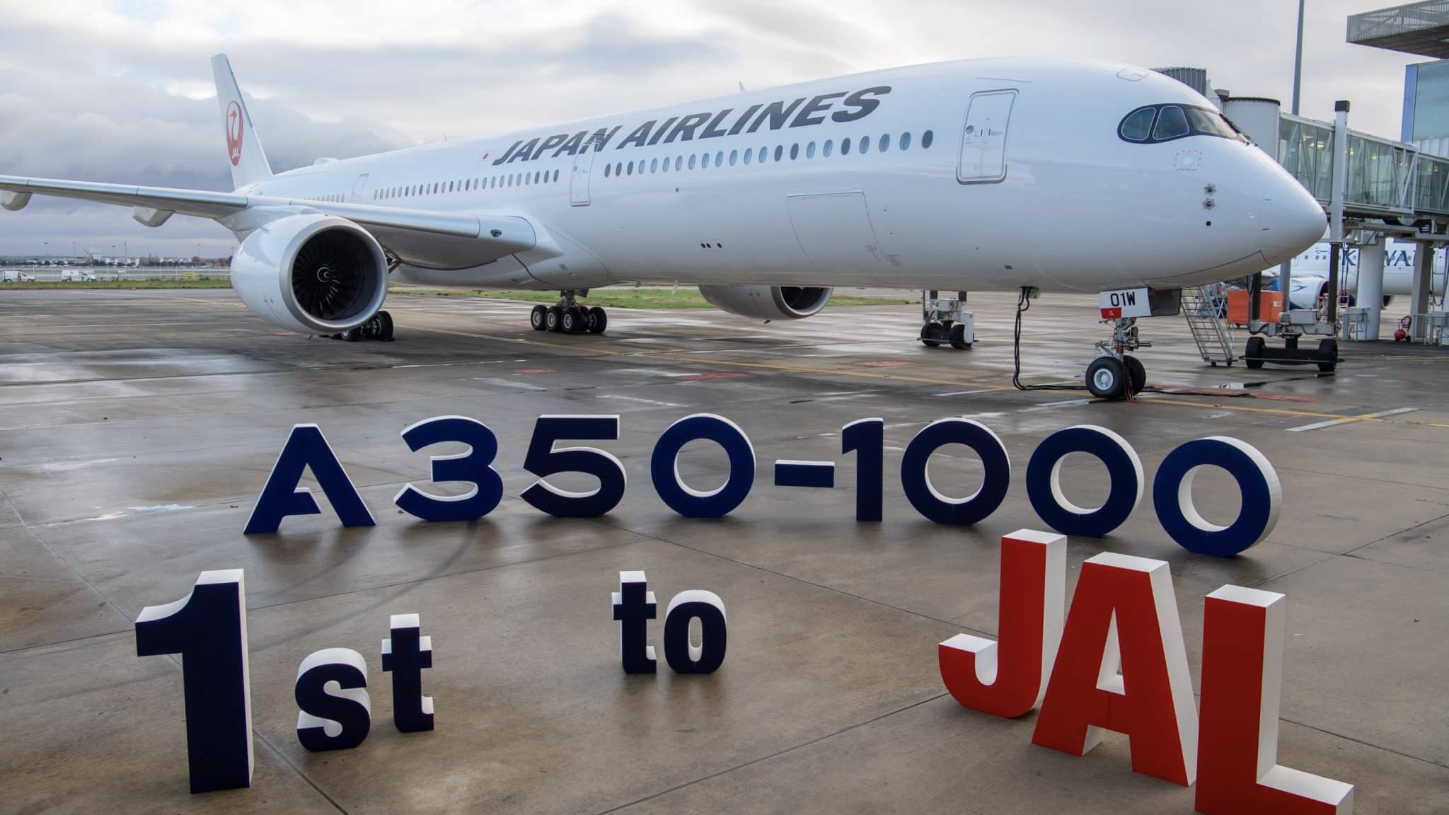 Japan Airlines A350-1000
