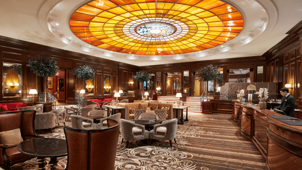 Kempinski Vier Jahreszeiten Muenchen Lobby