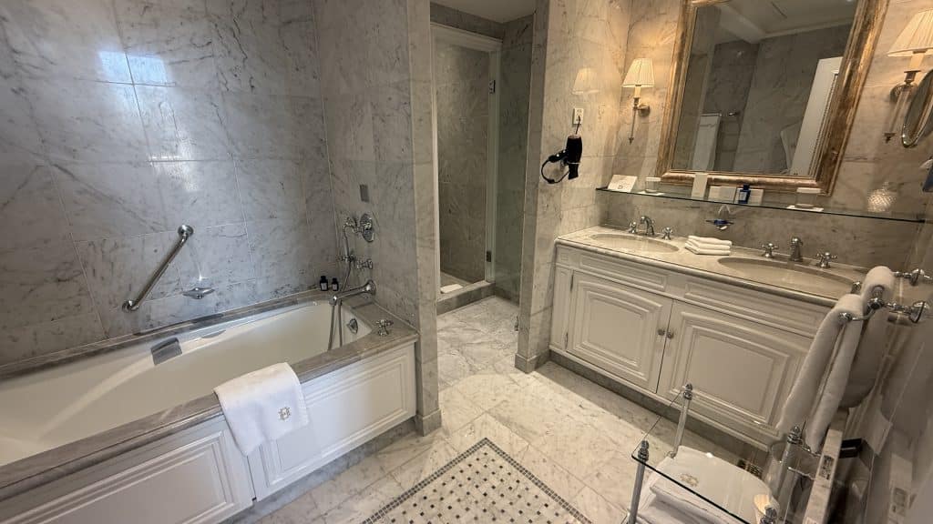 Hotel Hermitage Monte Carlo Badezimmer