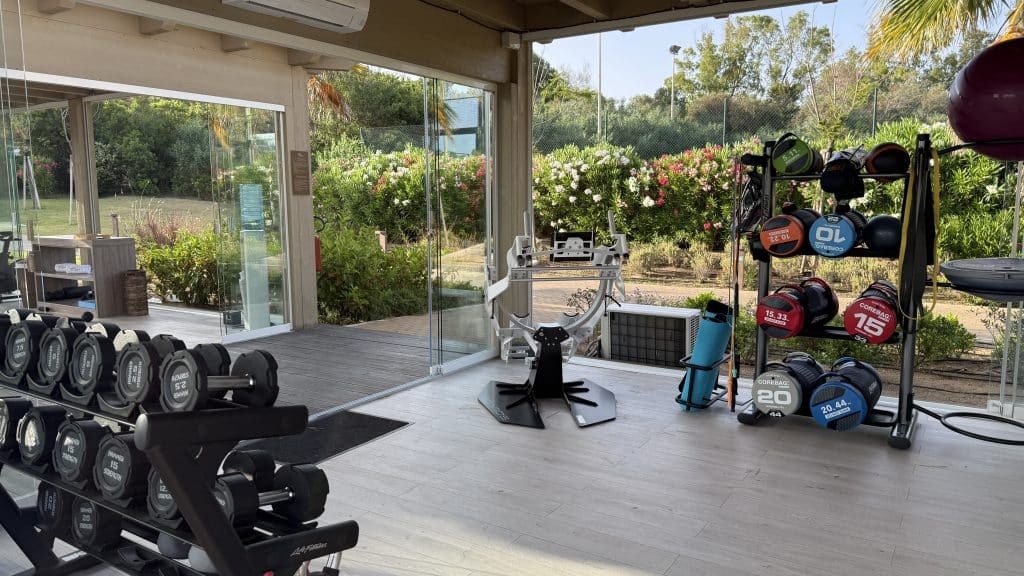 7pines Resort Sardinia Freihanteln Yogamatten Und Weiters Equipment