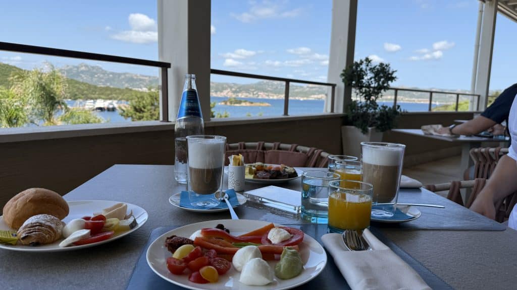 7pines Resort Sardinia Fruehstueck
