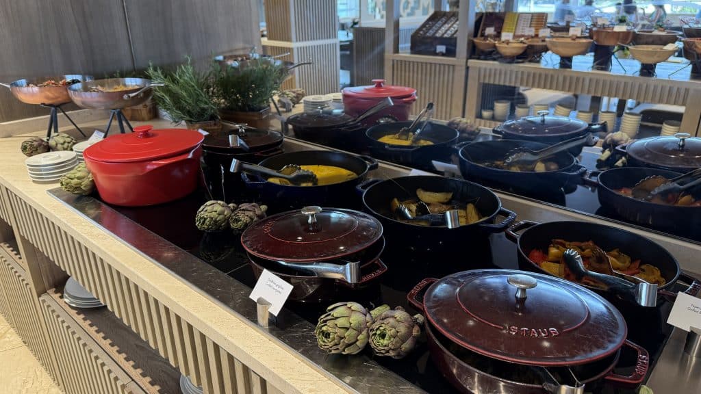 7pines Resort Sardinia Warme Speisen