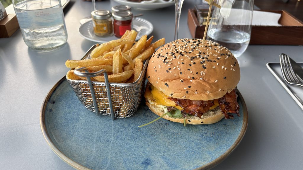 InterContinental Cascais Burger