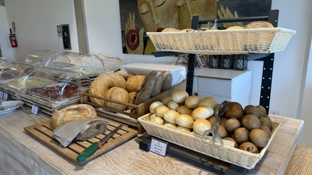 Hotel Corte Rosada Alghero Brot Und Broetchen