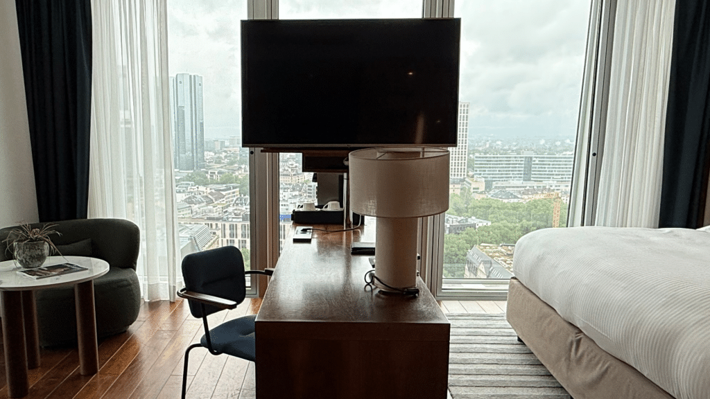 Jw Marriott Frankfurt Flachbildfernseher