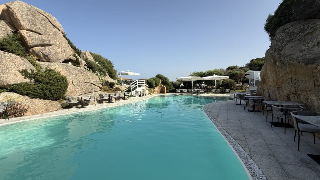 Ma Ma Grand Hotel Resort La Maddalena Geschwungener Pool