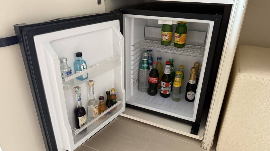 Ma Ma Grand Hotel Resort La Maddalena Minibar