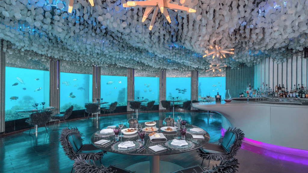 Underwater Restuarant Niyama Private Islands Maldives