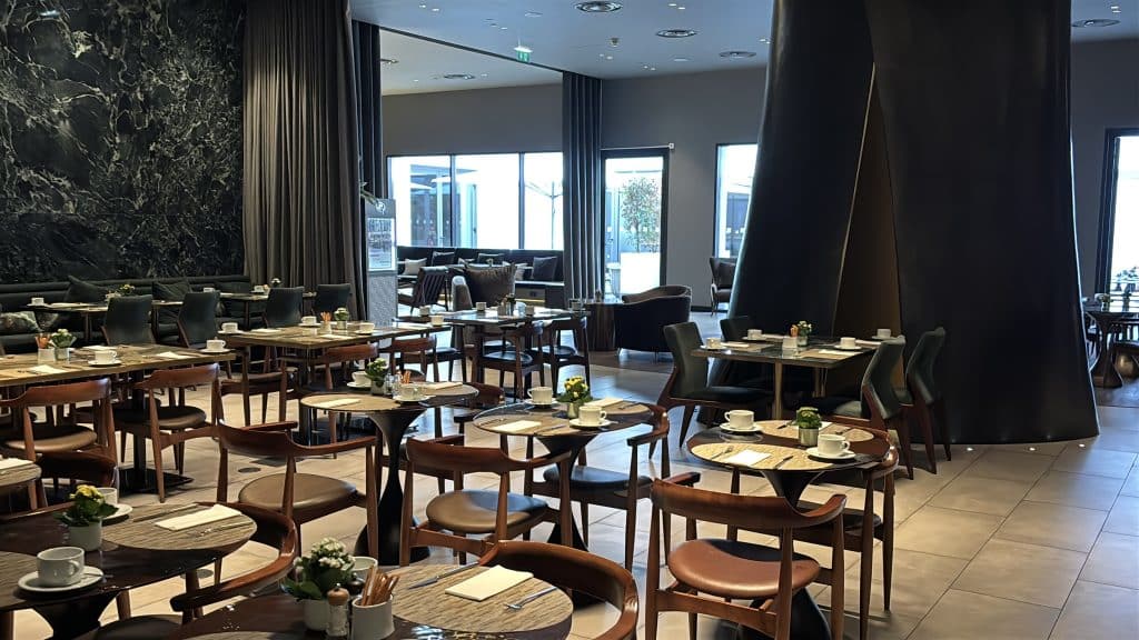 Hilton Porto Gaia Restaurant 1