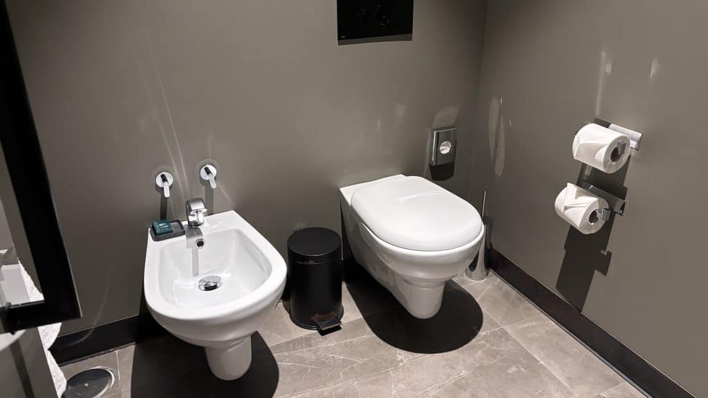 Hilton Porto Gaia WC