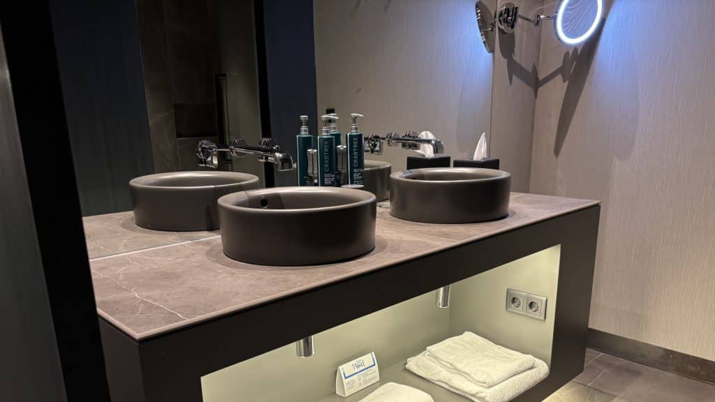 Hilton Porto Gaia Waschbecken 1
