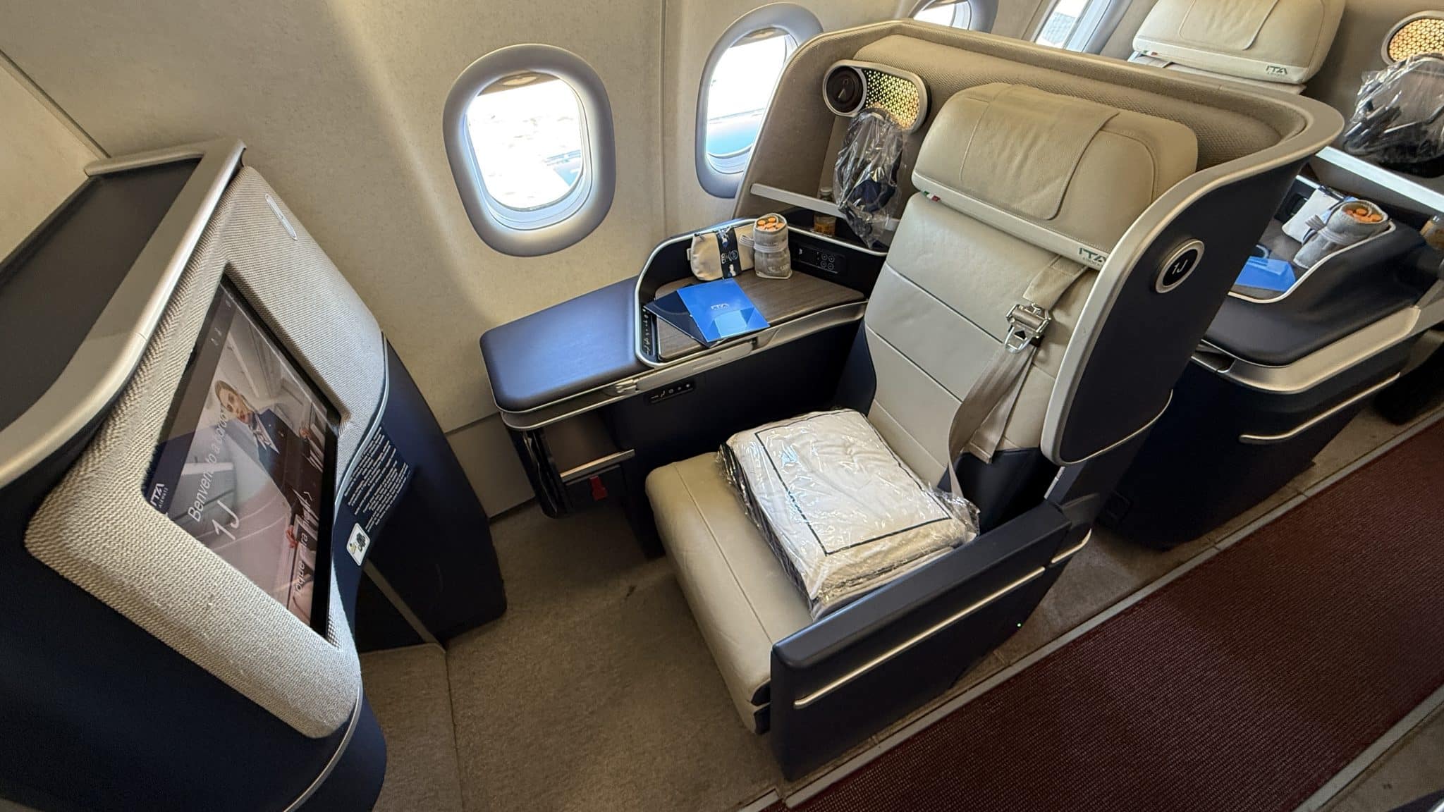 ITA Airways Business Class Airbus A330neo Sitz