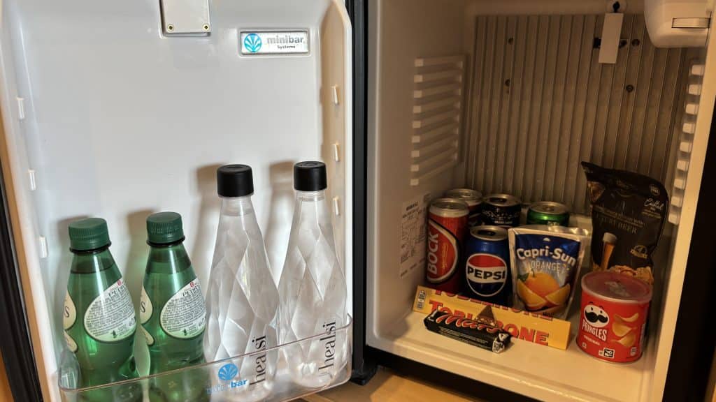 Marriott Praia Del Rey Minibar