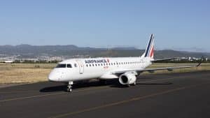 (1) Embraer 190 © Air France