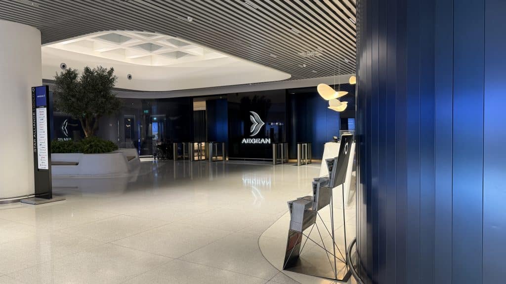 Aegean Business Lounge Non Schengen Athen Eingangshalle