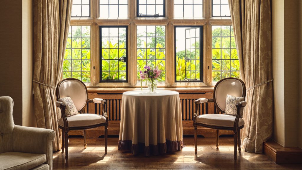 Belmond Le Manoir Oxfordshire Deluxe Studio Suite Lounge