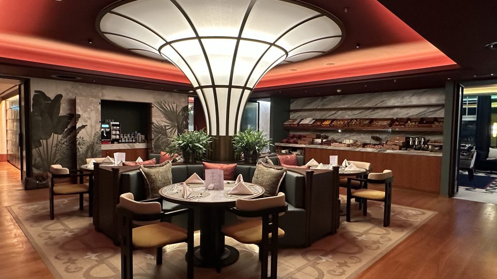 Conrad Hamburg Greta Oto Fruehstueck Raum Eins