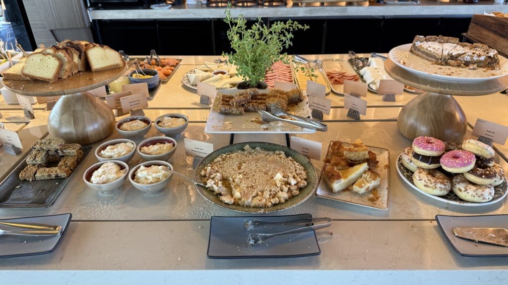 Grand Hyatt Athen Essen 163 1