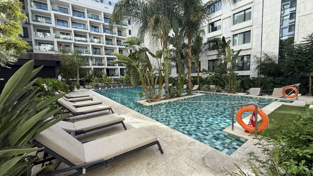 Grand Hyatt Athen Garden Pool 102 1